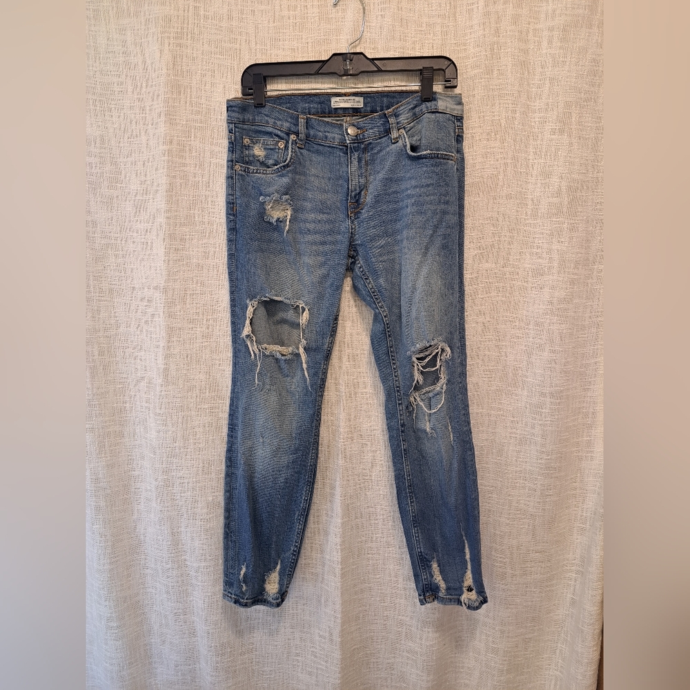 Zara Premium Denim Collection size 6  Distressed Skinny Jeans Dark Blue